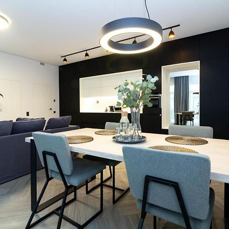 Cohost I Oldtown 60M2 Apt W-Garage Parking, Balcony & Self Check-In Wilna Exterior foto