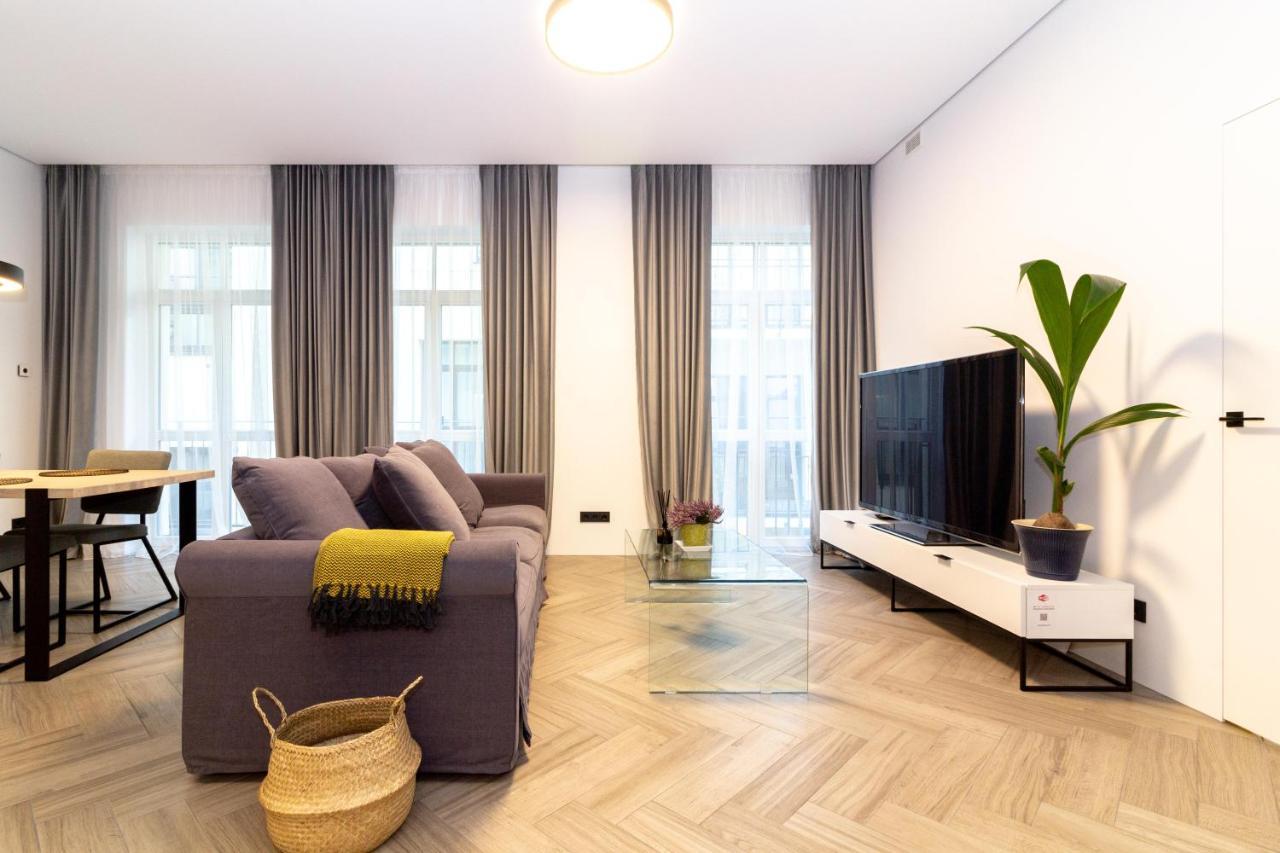 Cohost I Oldtown 60M2 Apt W-Garage Parking, Balcony & Self Check-In Wilna Exterior foto