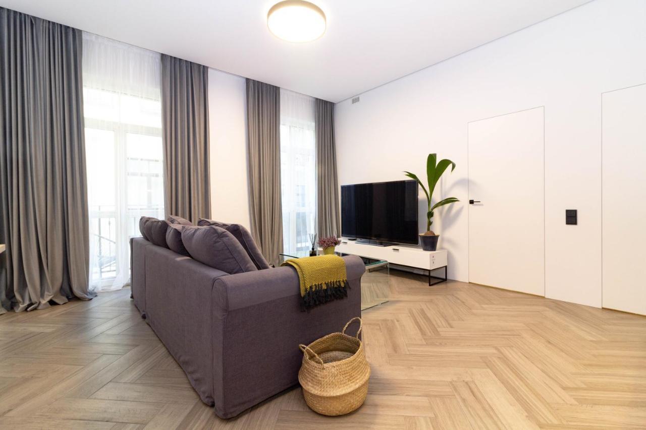 Cohost I Oldtown 60M2 Apt W-Garage Parking, Balcony & Self Check-In Wilna Exterior foto