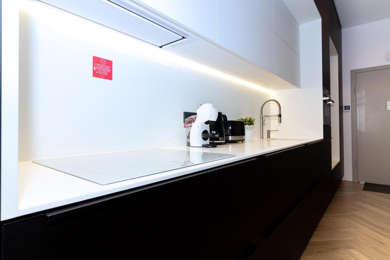 Cohost I Oldtown 60M2 Apt W-Garage Parking, Balcony & Self Check-In Wilna Exterior foto