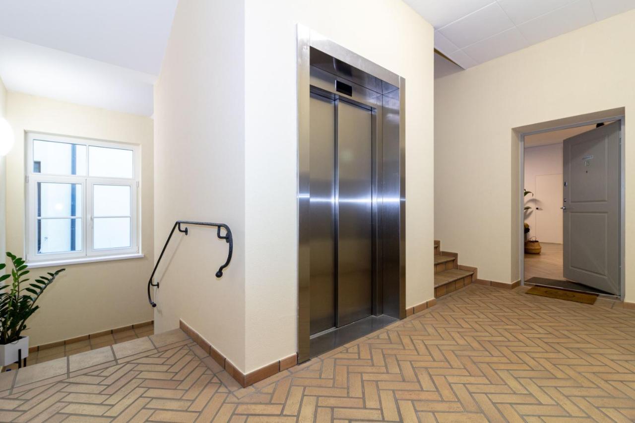 Cohost I Oldtown 60M2 Apt W-Garage Parking, Balcony & Self Check-In Wilna Exterior foto