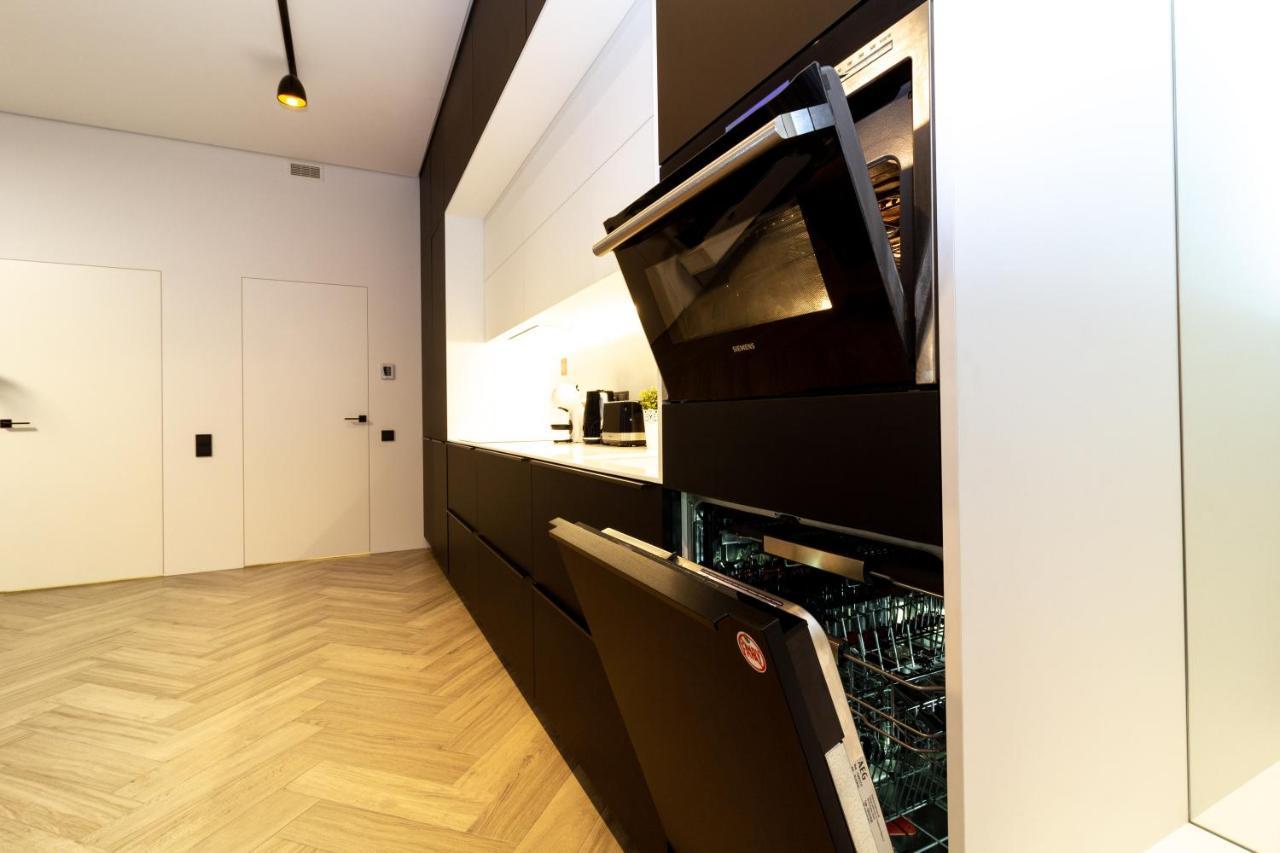 Cohost I Oldtown 60M2 Apt W-Garage Parking, Balcony & Self Check-In Wilna Exterior foto