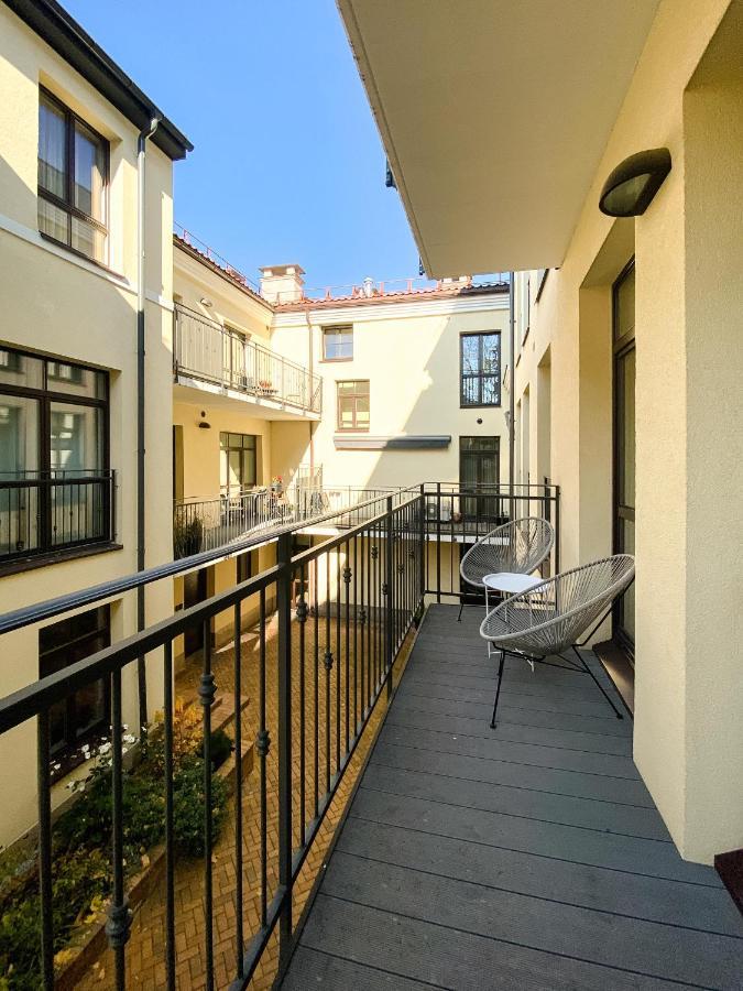 Cohost I Oldtown 60M2 Apt W-Garage Parking, Balcony & Self Check-In Wilna Exterior foto